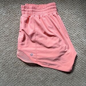 Lululemon Hotty Hot high-rise lined short 4”